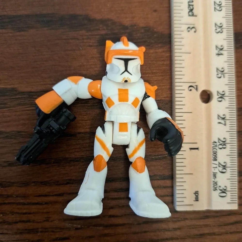 Star Wars Galactic Heroes 212th Attack Battalion Clone Trooper Orange Figure 2